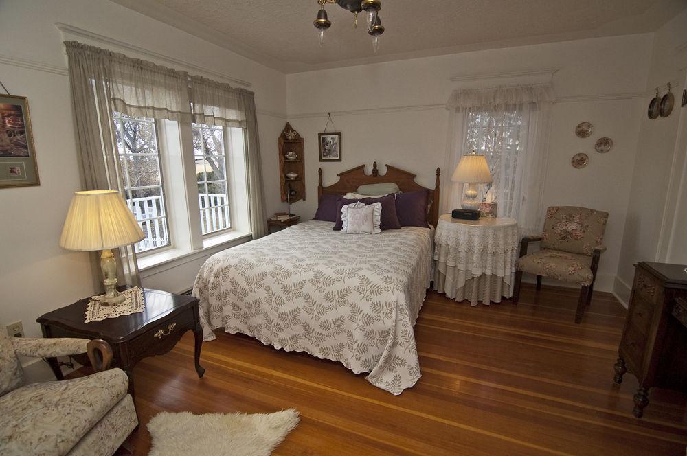 Sproule Heritage Bed & Breakfast Strathmore Buitenkant foto
