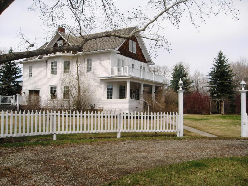 Sproule Heritage Bed & Breakfast Strathmore Buitenkant foto
