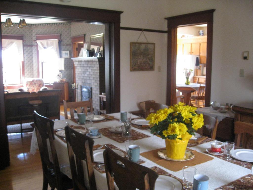 Sproule Heritage Bed & Breakfast Strathmore Buitenkant foto